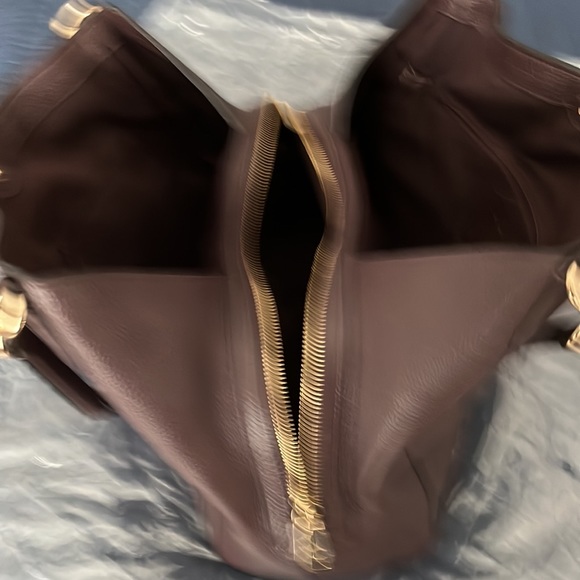 Coach Hallie Large Pebble Leather Shoulder Bag Authentic - Picture 2 of 6